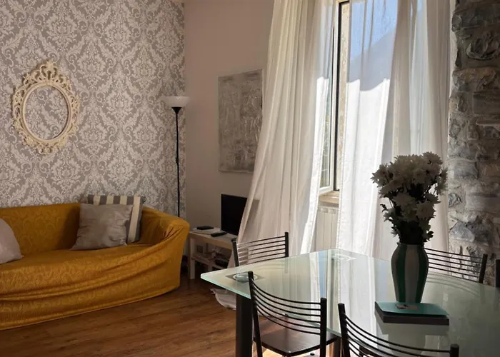 Charming & Bright Apartment Como Lakefront